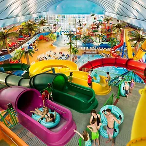 https://skyline-hotel.niagara-fallshotels.com